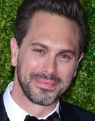 Thomas Sadoski